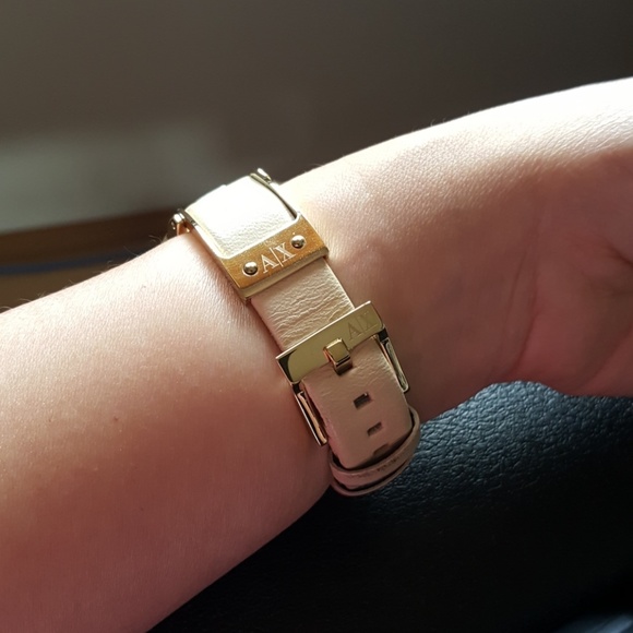 Preloved white dial watch - Picture 2 of 7